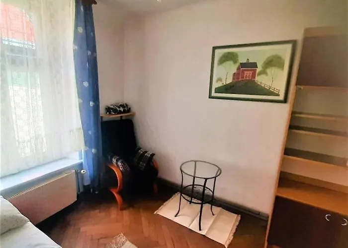 Let's Go Back To The Memories