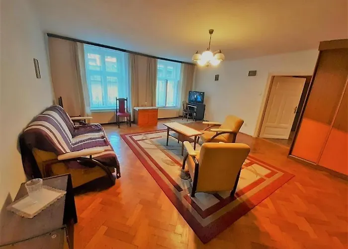 Let's Go Back To The Memories * Cracovie